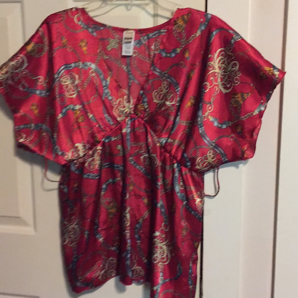 Topaz 100% polyester short sleeve blouse